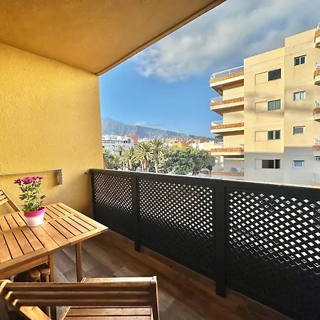 Marina El Muelle Apartment *